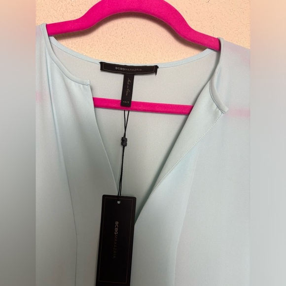 NWT BCBG Max Azria Dove Chiffon Kaftan Tunic Blouse in Light Azure Blue XS/S - Picture 8 of 8